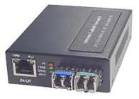 Convertitore switch Ethernet in fibra SFP da 1x10/100BASE-T a 2x100BASE-X con alimentatore