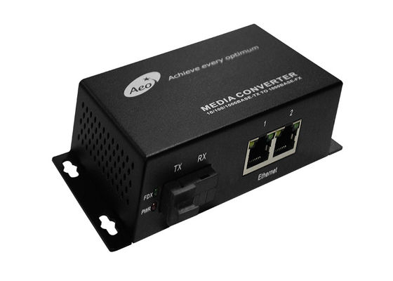 Convertitore commerciale di media di due porte Ethernet, singolo modo del convertitore a fibra ottica di media