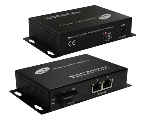 Convertitore commerciale di media di due porte Ethernet, singolo modo del convertitore a fibra ottica di media